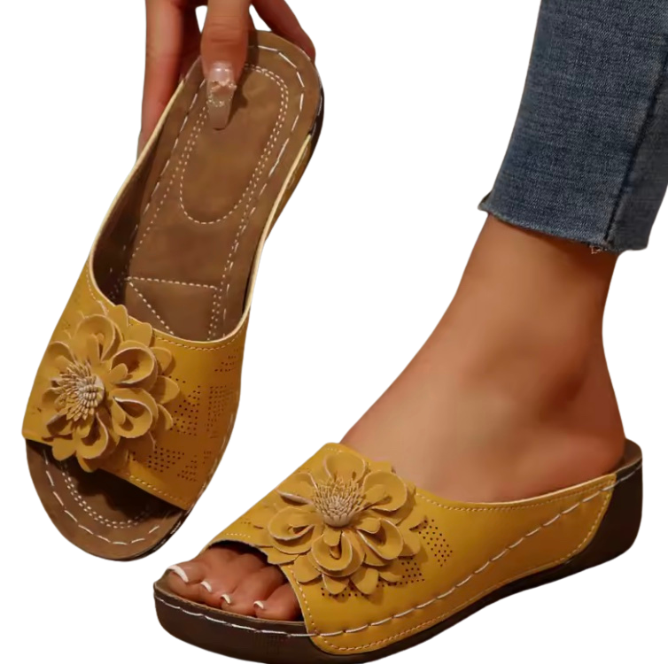 Elsie Sandals