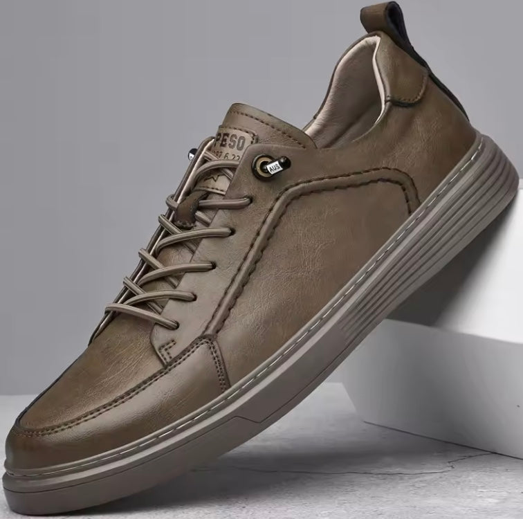 Elliot Sneakers