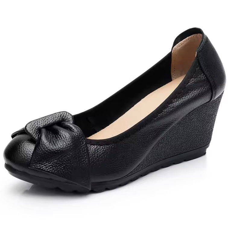 Lori Wedges