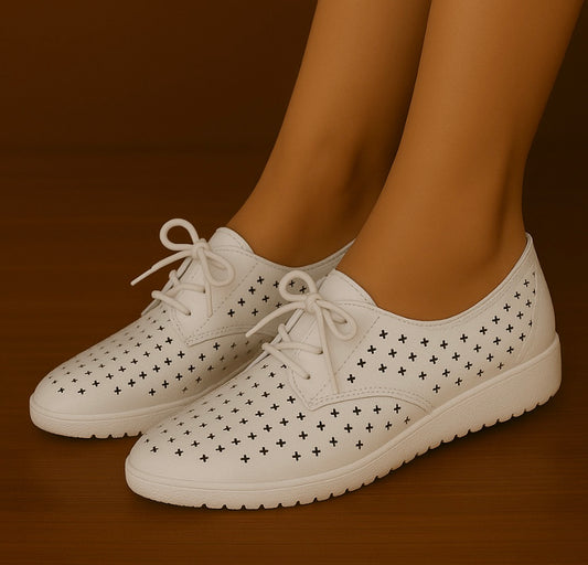 Dorothy Sneakers
