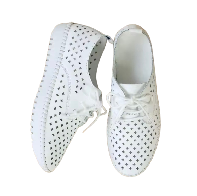 Dorothy Sneakers