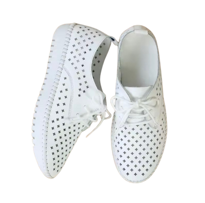 Dorothy Sneakers
