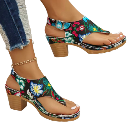 Ann Bloom Sandals with heel